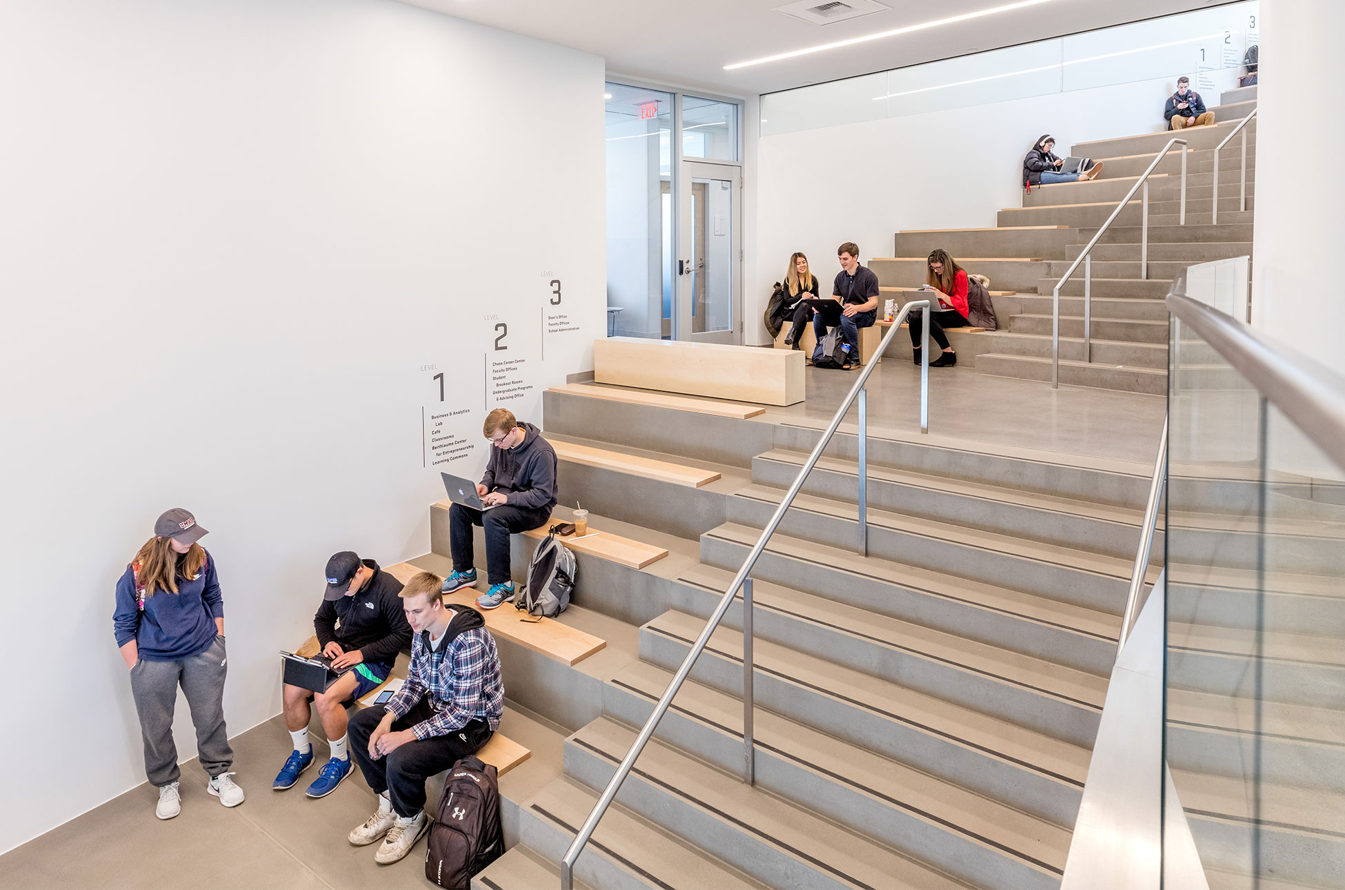 UMass Amhert ISOM Business Innovation Hub — Herter Design Group